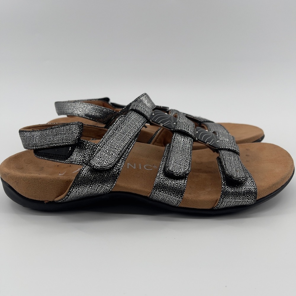 Vionic Leticia Sandals Women's US 8.5 EU 40 Silver‎ Metallic Adjustable Strap